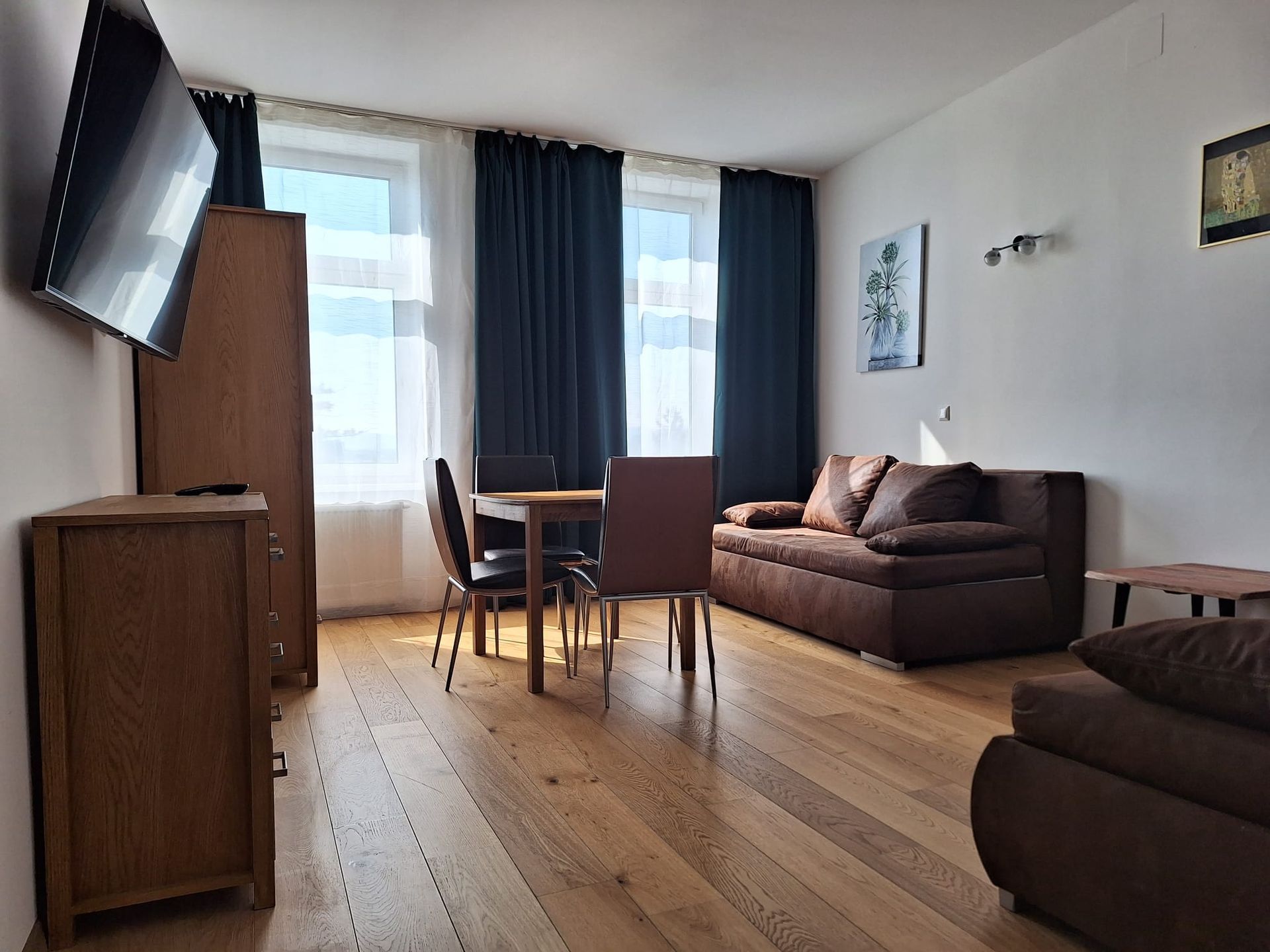 Wohnzimmer mit 2 Schlafsofa